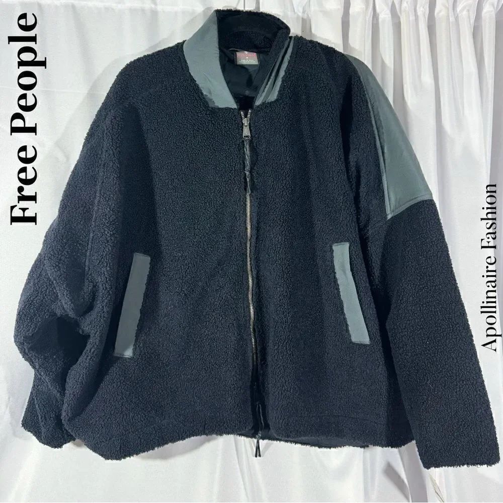 FP MOVEMENT FULL ZIPPERED FLEECE JACKET IN BLACK AND GREY TRIM MEDIUM NWT